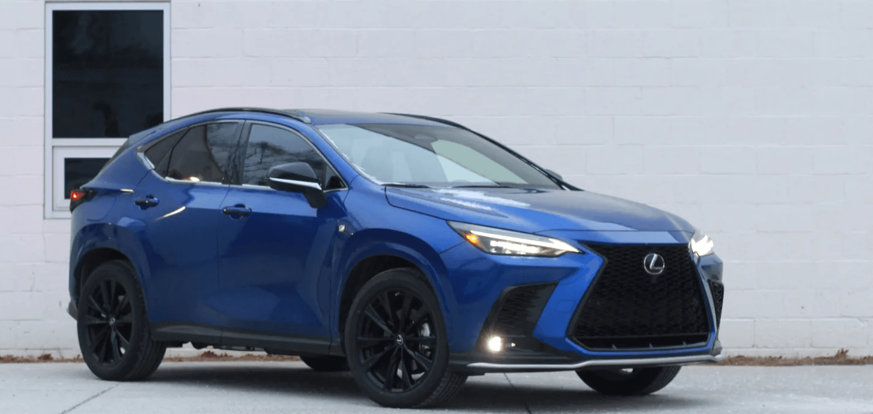 2025 Lexus NX İncelemesi: Hibrit Verimliliği ve Tam Kıvamında Boyut